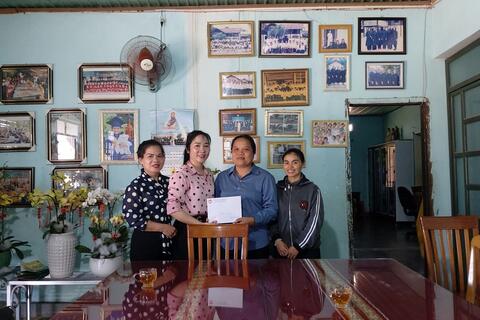 Ban Thường trực Uỷ ban MTTQ Việt Nam tỉnh Kon Tum đi thăm, tặng quà  các Cô nhi viện; Trung tâm Bảo trợ và Công tác xã hội tỉnh Kon Tum